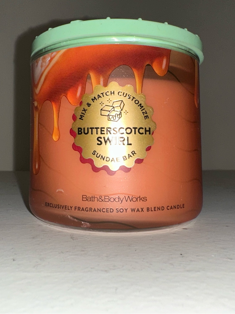 Bath & Body Works Butterscotch Swirl Three Wick Candle - Picture 1 of 4